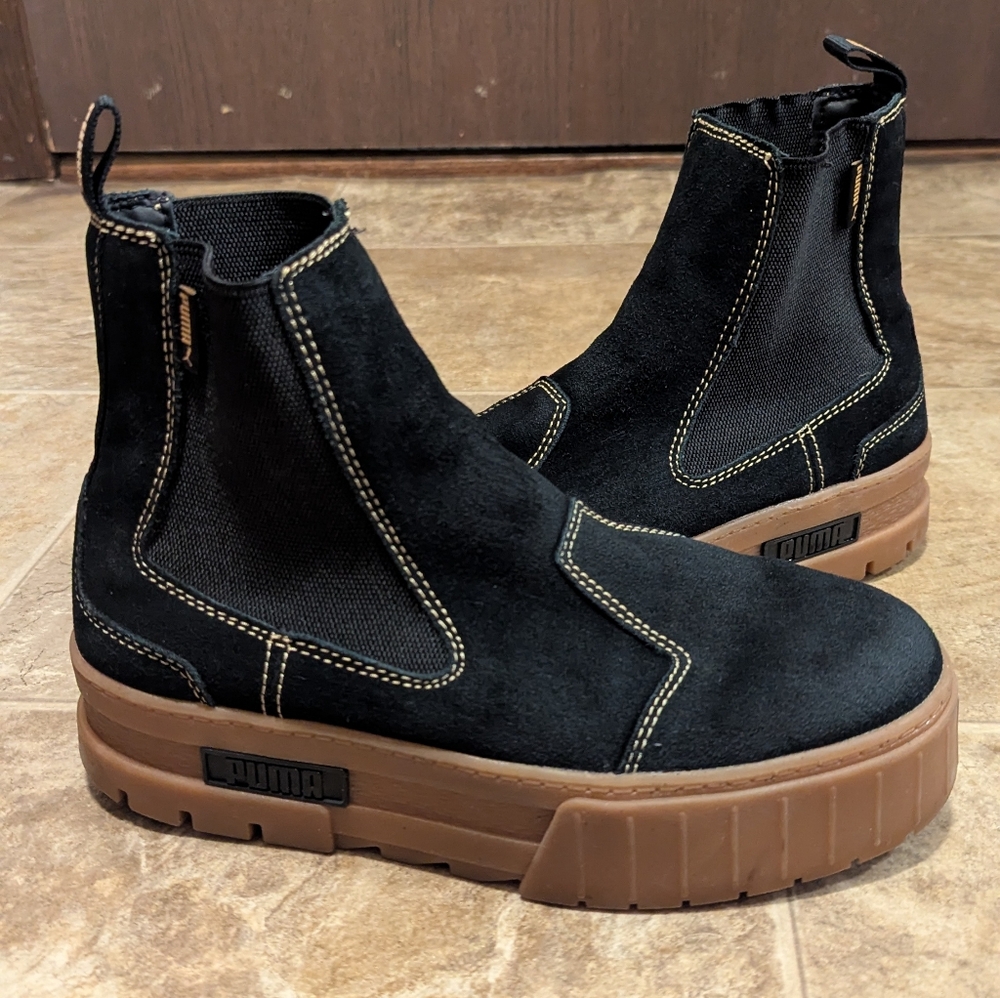 Puma Black Suede Boots For Women Size 9.5